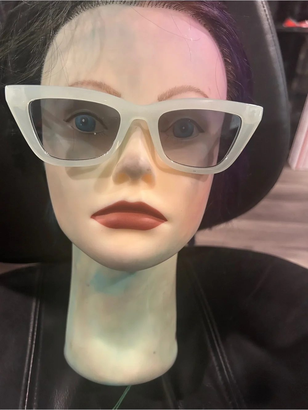 Pastel Green Cat-Eye Women's Sunglasses - Unbranded
